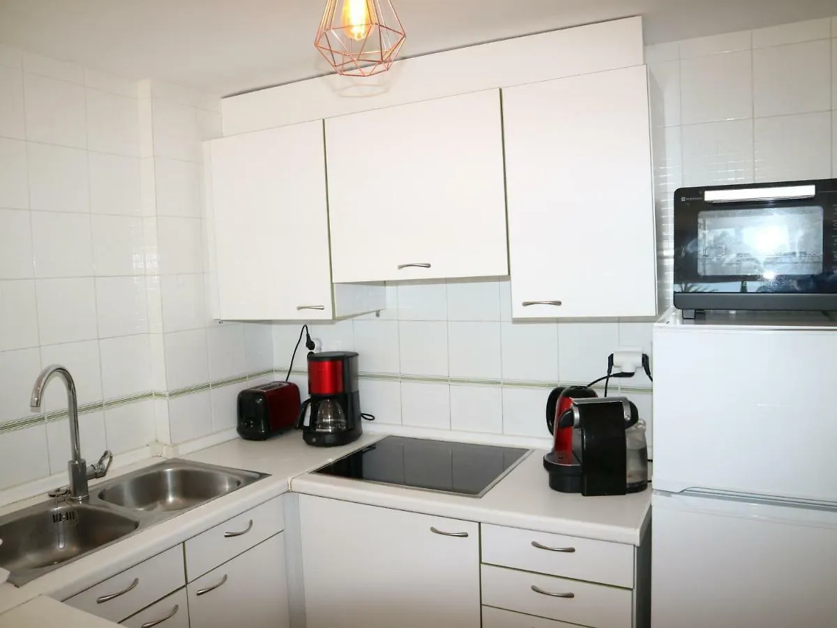 Marenostrum 3-1-4 Roses Apartment